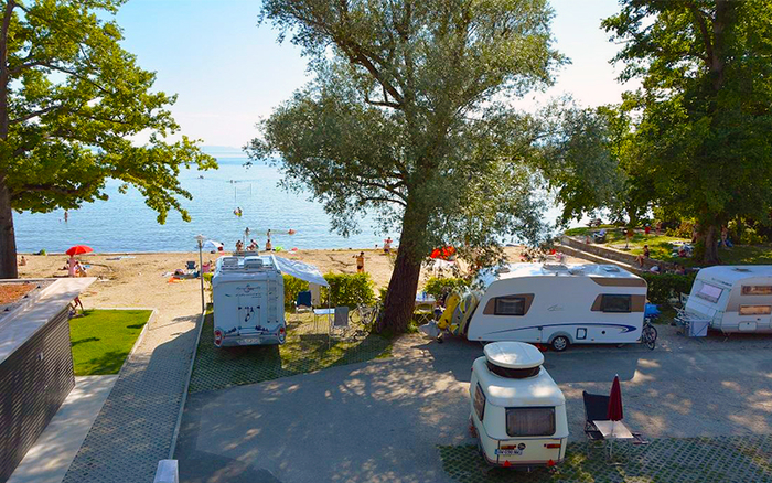 TCS Camping La Tène Lac de Neuchâtel