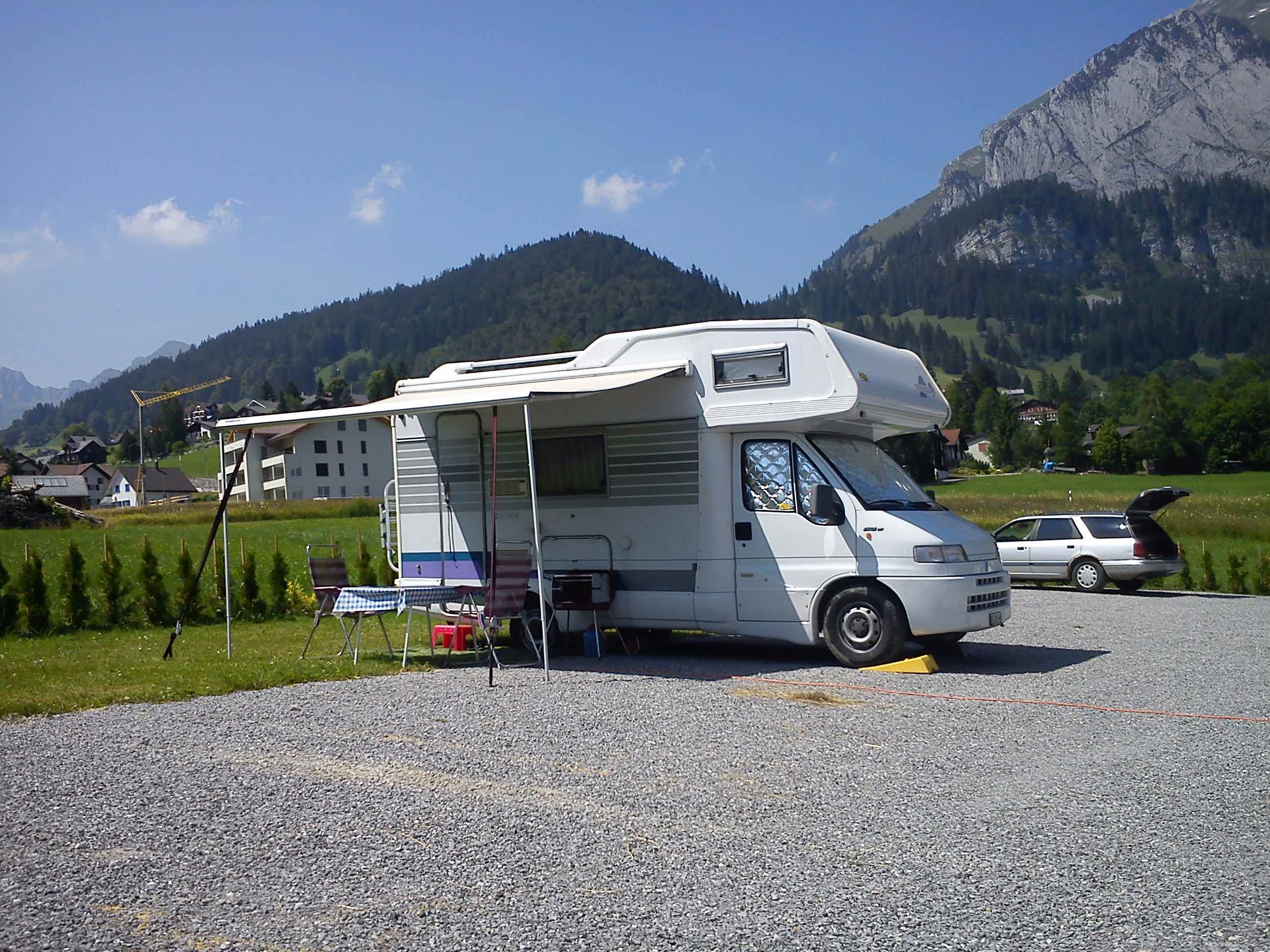 Standplatz Wohnwagen / Wohnmobil