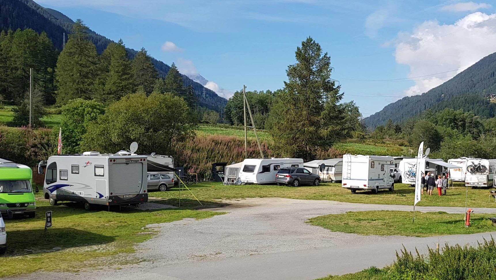 Standplatz Wohnwagen / Wohnmobil