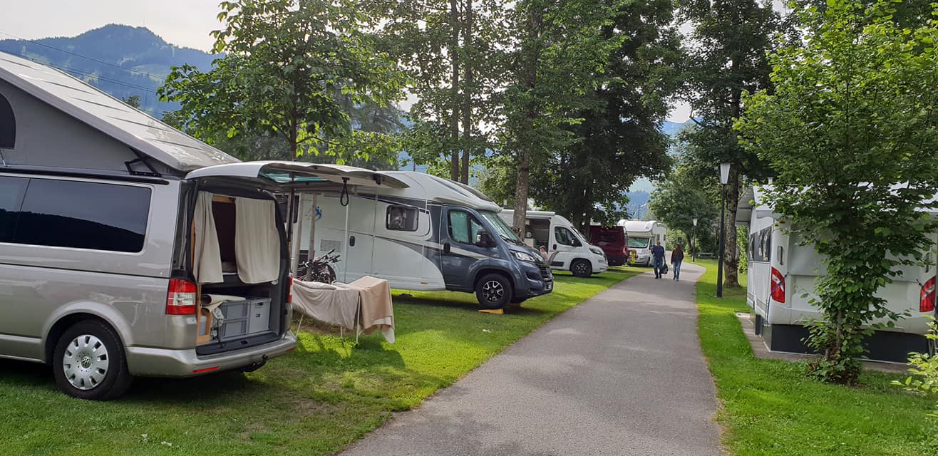 Standplatz Wohnwagen / Wohnmobil